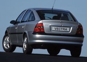 Опель Вектра, Хетчбек 1995 - 2003 B CC 1.6 i