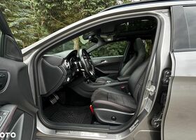 Мерседес ГЛА-Клас 2016 у Європі на Automoto.ua Сірий Мерседес ГЛА-Клас, об'ємом двигуна 1 л та пробігом 110 тис. км за 21550 $, фото 3 на Automoto.ua