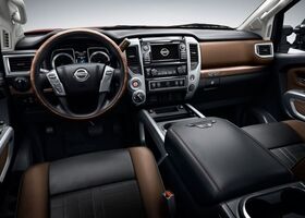 Nissan Titan 2019 на тест-драйве, фото 7