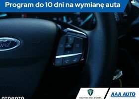 Форд Фиеста 2019 в Европе на Automoto.ua Синий Форд Фиеста, объемом двигателя 1 л и пробегом 121 тыс. км за 8232 $, фото 18 на Automoto.ua