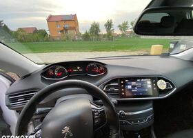 Пежо 308, объемом двигателя 1.56 л и пробегом 238 тыс. км за 6911 $, фото 4 на Automoto.ua