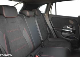 Мерседес ГЛА-Класс 2025 в Европе на Automoto.ua Белый Мерседес ГЛА-Класс, объемом двигателя 1 л и пробегом 12 тыс. км за 53245 $, фото 8 на Automoto.ua