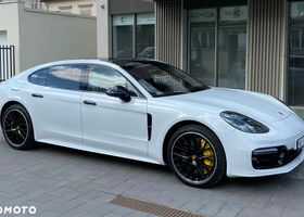 Порше Panamera, об'ємом двигуна 4 л та пробігом 64 тис. км за 104968 $, фото 1 на Automoto.ua