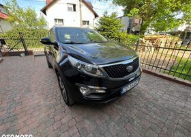 Кіа Sportage, об'ємом двигуна 2 л та пробігом 200 тис. км за 12289 $, фото 2 на Automoto.ua