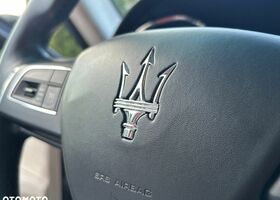 Мазераті Quattroporte, об'ємом двигуна 2.98 л та пробігом 168 тис. км за 22873 $, фото 29 на Automoto.ua