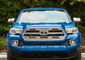 Toyota Tacoma 2016 на тест-драйве, фото 6