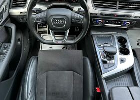 Ауди SQ7, объемом двигателя 3.96 л и пробегом 119 тыс. км за 51814 $, фото 17 на Automoto.ua