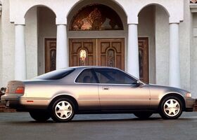 Акура Легенда, Седан 1990 - 1996 3,2 V6 (202 л.с.)