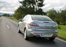 Мазда 3, Седан 2009 - н.в. Saloon 2,0 i 16V