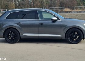 Ауди SQ7, объемом двигателя 3.96 л и пробегом 160 тыс. км за 46199 $, фото 5 на Automoto.ua