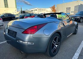 Сірий Ніссан 350Z, об'ємом двигуна 3.5 л та пробігом 145 тис. км за 13514 $, фото 11 на Automoto.ua