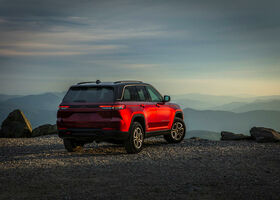 Jeep Grand Cherokee 2022 комплектации Подобрать комплектацию Джип Гранд Чероки 2022 на AutoMoto.ua