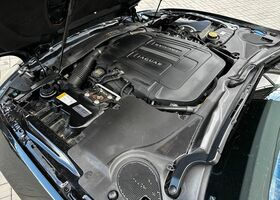 Черный Ягуар ХКР, объемом двигателя 5 л и пробегом 48 тыс. км за 43657 $, фото 14 на Automoto.ua