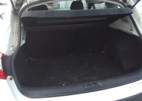 Ніссан Кашкай 2010 у Європі на Automoto.ua Білий Ніссан Кашкай, об'ємом двигуна 1.46 л та пробігом 304 тис. км за 3977 $, фото 5 на Automoto.ua