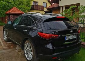 Інфініті Q70, об'ємом двигуна 2.99 л та пробігом 99 тис. км за 23650 $, фото 7 на Automoto.ua