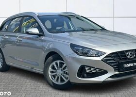 Хендай i30, объемом двигателя 1.48 л и пробегом 10 тыс. км за 20497 $, фото 5 на Automoto.ua