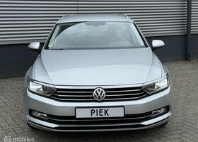 Фольксваген Пассат Варіант 2015 у Європі на Automoto.ua Сірий Фольксваген Пассат Варіант, об'ємом двигуна 1.6 л та пробігом 200 тис. км за 11791 $, фото 2 на Automoto.ua