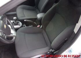 Шевроле Круз 2013 в Европе на Automoto.ua Белый Шевроле Круз, объемом двигателя 1.6 л и пробегом 181 тыс. км за 5000 $, фото 8 на Automoto.ua