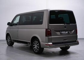Фольксваген Transporter T6 2016 в Европе на Automoto.ua Серый Фольксваген Transporter T6, объемом двигателя 2 л и пробегом 197 тыс. км за 33176 $, фото 2 на Automoto.ua