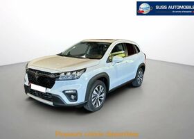 Белый Сузуки S-Cross, объемом двигателя 1.37 л и пробегом 10 тыс. км за 31802 $, фото 2 на Automoto.ua