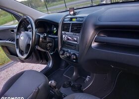 Кіа Sportage, об'ємом двигуна 1.98 л та пробігом 240 тис. км за 4082 $, фото 12 на Automoto.ua