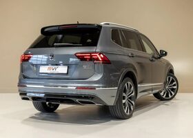 Фольксваген Tiguan Allspace 2020 в Европе на Automoto.ua Серый Фольксваген Tiguan Allspace, объемом двигателя 1.98 л и пробегом 118 тыс. км за 41949 $, фото 1 на Automoto.ua