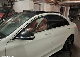 Мерседес Ц-Класс 2015 в Европе на Automoto.ua Белый Мерседес Ц-Класс, объемом двигателя 3 л и пробегом 191 тыс. км за 88900 $, фото 28 на Automoto.ua