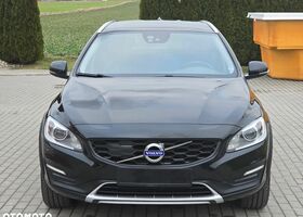 Вольво V60 Cross Country, объемом двигателя 1.97 л и пробегом 190 тыс. км за 17257 $, фото 10 на Automoto.ua