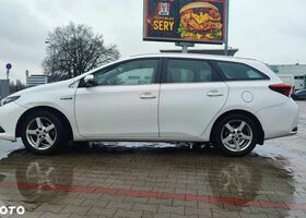 Тойота Аурис, объемом двигателя 1.8 л и пробегом 217 тыс. км за 9935 $, фото 3 на Automoto.ua