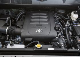 Toyota Tundra 2016 на тест-драйве, фото 7