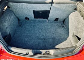 Альфа Ромео Giulietta 2012 у Європі на Automoto.ua Червоний Альфа Ромео Giulietta, об'ємом двигуна 1 л та пробігом 146 тис. км за 7482 $, фото 21 на Automoto.ua