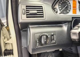 Мерседес Б-класс 2010 в Европе на Automoto.ua Белый Мерседес Б-класс, объемом двигателя 1 л и пробегом 242 тыс. км за 2640 $, фото 30 на Automoto.ua