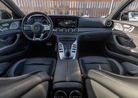 Серый Мерседес AMG GT, объемом двигателя 3 л и пробегом 44 тыс. км за 97712 $, фото 10 на Automoto.ua