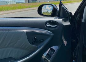 Мерседес 200 2005 в Европе на Automoto.ua Черный Мерседес 200, объемом двигателя 0 л и пробегом 186 тыс. км за 7445 $, фото 5 на Automoto.ua