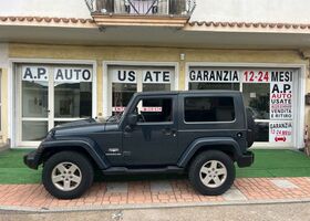 Джип Вранглер 2007 в Европе на Automoto.ua Синий Джип Вранглер, объемом двигателя 2.78 л и пробегом 290 тыс. км за 15500 $, фото 6 на Automoto.ua