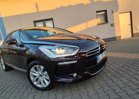 Ситроен ДС5 2014 в Европе на Automoto.ua Фиолетовый Ситроен ДС5, объемом двигателя 1 л и пробегом 219 тыс. км за 8693 $, фото 30 на Automoto.ua