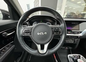 Чорний Кіа e-Niro, об'ємом двигуна 0 л та пробігом 47 тис. км за 37419 $, фото 11 на Automoto.ua