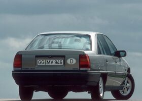 Опель Омега, Седан 1986 - 1994 A 2.0