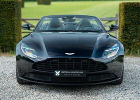 Синій Астон Мартін DB11, об'ємом двигуна 3.98 л та пробігом 42 тис. км за 155867 $, фото 2 на Automoto.ua