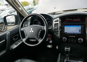 Мицубиси Паджеро 2016 в Европе на Automoto.ua Мицубиси Паджеро, объемом двигателя 3.2 л и пробегом 115 тыс. км за 19800 $, фото 17 на Automoto.ua