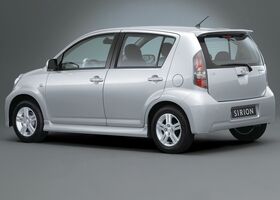 Дайхатсу Сирион, Хэтчбек 2006 - н.в. (M2) 1.3 i 4WD (87 Hp)