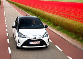 Toyota Yaris 2017 на тест-драйве, фото 4