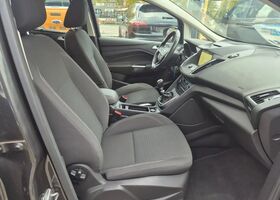 Форд Си-Макс 2018 в Европе на Automoto.ua Серый Форд Си-Макс, объемом двигателя 1 л и пробегом 95 тыс. км за 11653 $, фото 12 на Automoto.ua