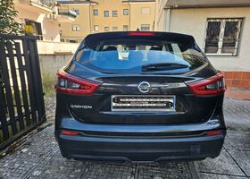 Ниссан Кашкай 2018 в Европе на Automoto.ua Черный Ниссан Кашкай, объемом двигателя 1.46 л и пробегом 99 тыс. км за 14499 $, фото 4 на Automoto.ua