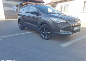 Форд Куга, объемом двигателя 2 л и пробегом 159 тыс. км за 11339 $, фото 1 на Automoto.ua