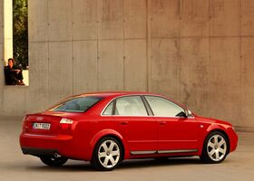 Ауді С4, Седан 2002 - н.в. (8E) 4.2 i V8