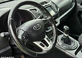 Кіа Sportage, об'ємом двигуна 1.69 л та пробігом 199 тис. км за 4298 $, фото 14 на Automoto.ua