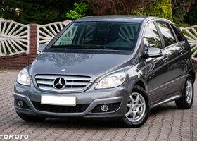 Мерседес Б-класс 2009 в Европе на Automoto.ua Серый Мерседес Б-класс, объемом двигателя 1 л и пробегом 219 тыс. км за 4819 $, фото 11 на Automoto.ua