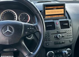 Мерседес Ц-Клас 2009 у Європі на Automoto.ua Чорний Мерседес Ц-Клас, об'ємом двигуна 2.14 л та пробігом 224 тис. км за 22000 $, фото 10 на Automoto.ua