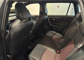 Тойота РАВ 4 2021 в Европе на Automoto.ua Серый Тойота РАВ 4, объемом двигателя 0 л и пробегом 73 тыс. км за 38446 $, фото 8 на Automoto.ua